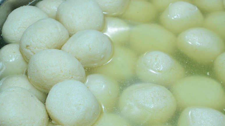 7 Indian Cities Known for Their Signature Sweets