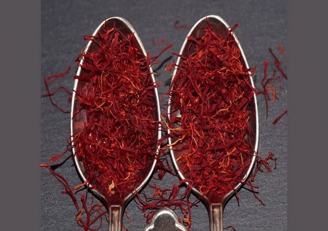 Kashmiri vs Iranian Saffron: Which Offers Greater Health Benefits?